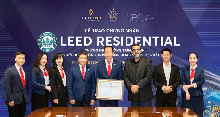 Dự án Diamond Crown Hai Phong của DOJILAND là dự án chung cư đầu tiên tại Việt Nam được trao chứng nhận Công trình xanh LEED Residential – Siver bởi Hội đồng Công trình xanh Hoa Kỳ (GBCI)